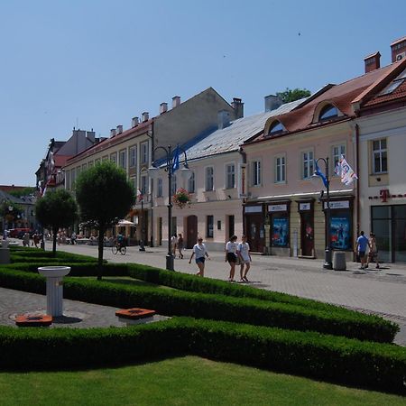 Hostel Promenada Rzeszów Eksteriør billede