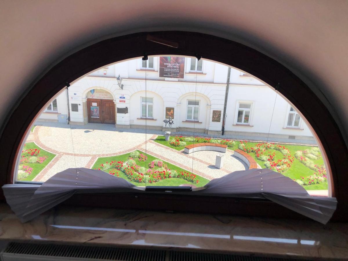 Hostel Promenada Rzeszów Eksteriør billede