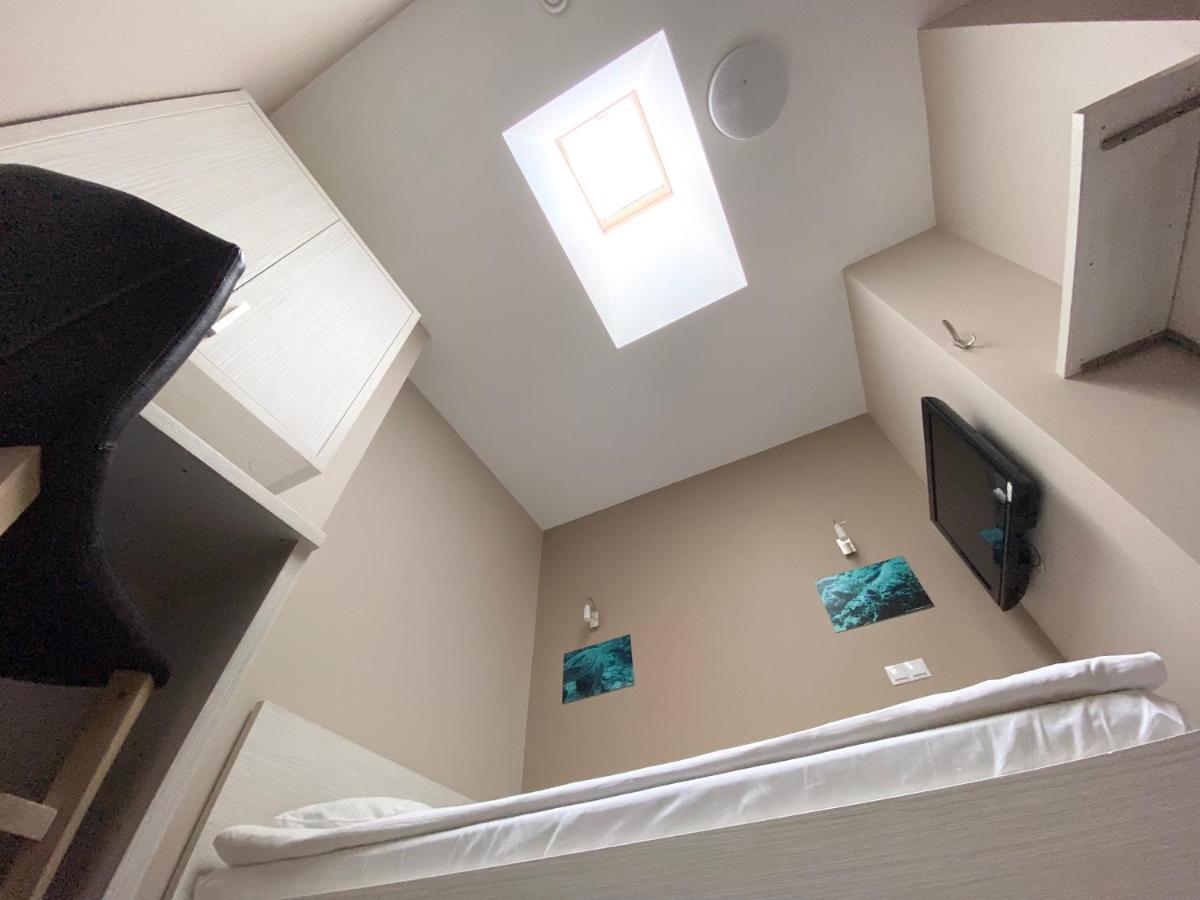 Hostel Promenada Rzeszów Eksteriør billede