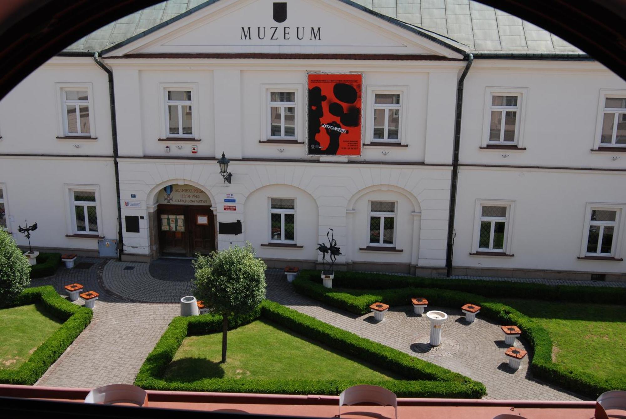 Hostel Promenada Rzeszów Eksteriør billede