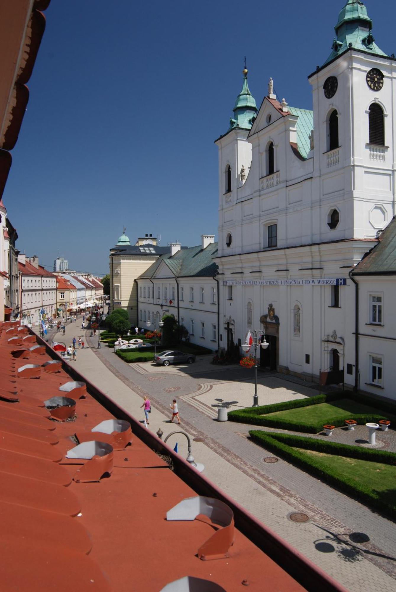 Hostel Promenada Rzeszów Eksteriør billede