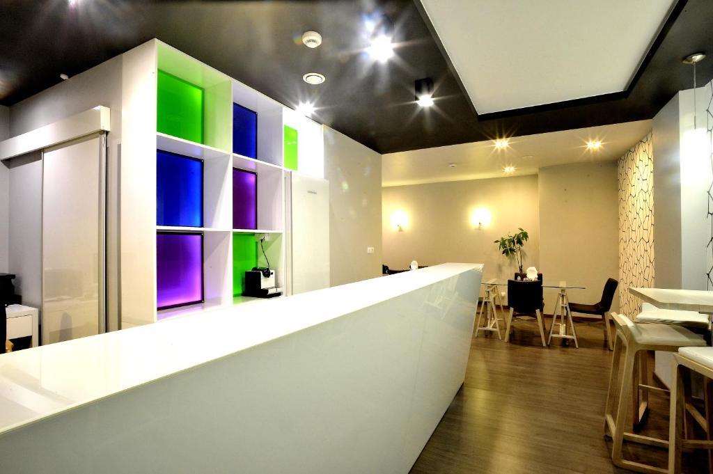 Hostel Promenada Rzeszów Eksteriør billede