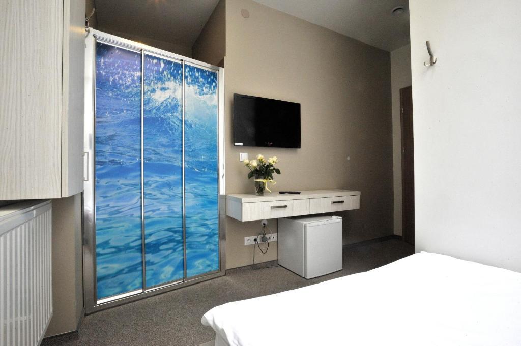 Hostel Promenada Rzeszów Værelse billede
