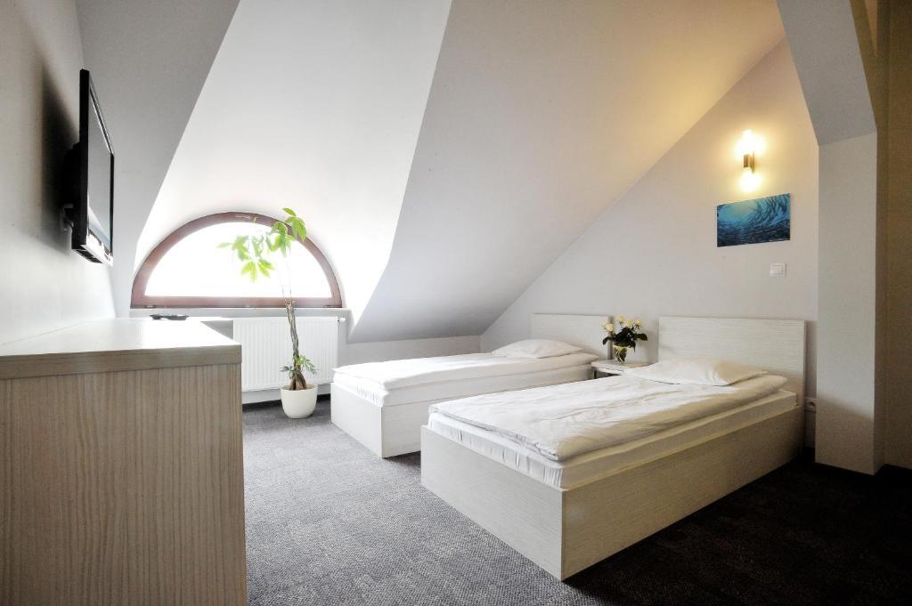 Hostel Promenada Rzeszów Værelse billede